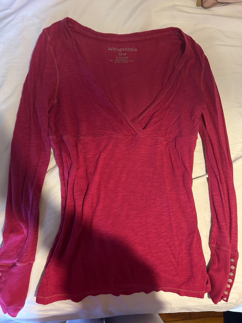 Vintage Aeropostale Women's Long Sleeve V-Neck Top - Raspberry Pink